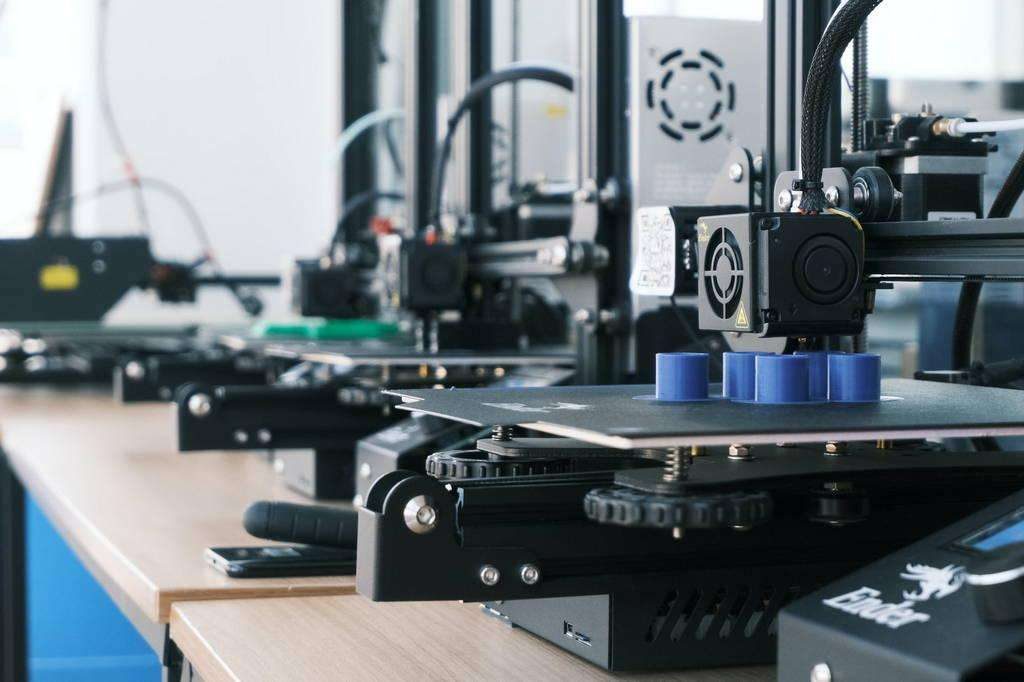 8 Money-Saving Tactics to Optimize Your Amazon FBA Supply Chain