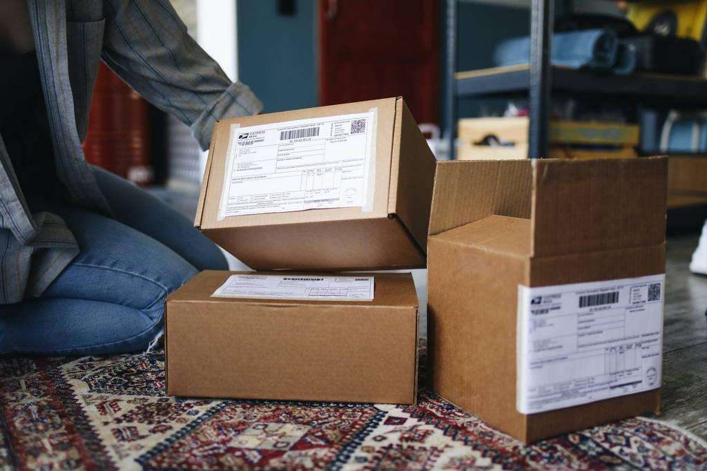 8 Effective Strategies to Lower Amazon FBA Fees