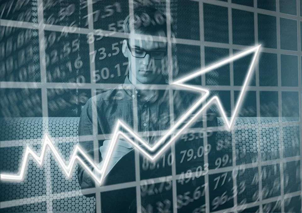 Should I Use an FBA Prep Service? Does It Save Money?
