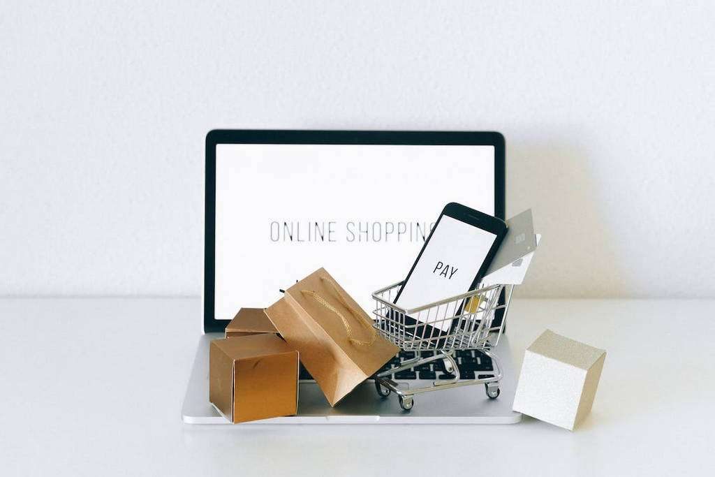 Selling on Amazon vs. Ebay - Which is More Profitable? (2023)